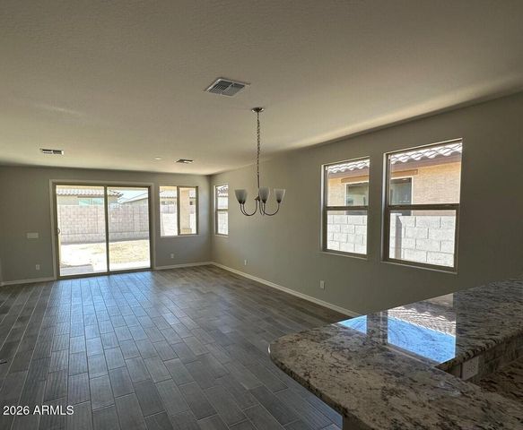3439 W Oil Well Road, San Tan Valley, AZ 85144