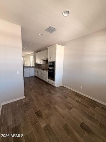 3439 W Oil Well Road, San Tan Valley, AZ 85144
