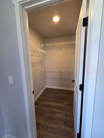 12703 E Desmet Ave, Spokane Valley, WA 99216