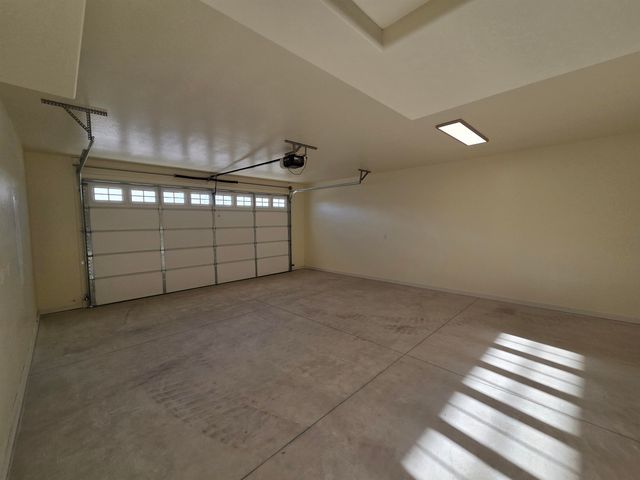 12703 E Desmet Ave, Spokane Valley, WA 99216