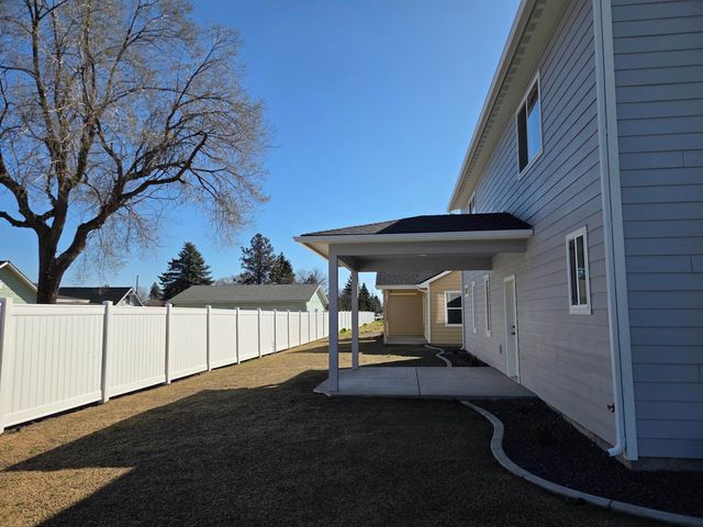 12703 E Desmet Ave, Spokane Valley, WA 99216