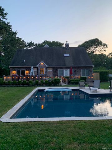 38 Bridle Path, Westhampton Beach, NY 11978