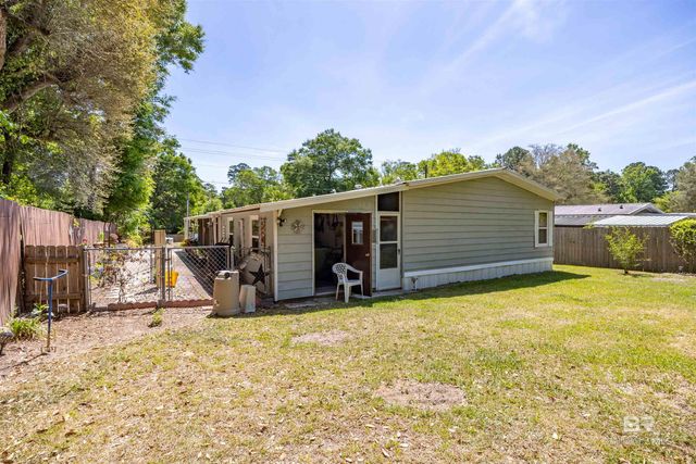 1524 Valencia Drive, Lillian, AL 36549
