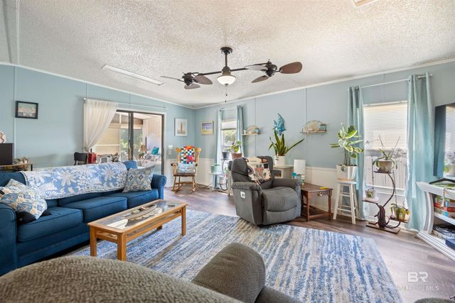 1524 Valencia Drive, Lillian, AL 36549