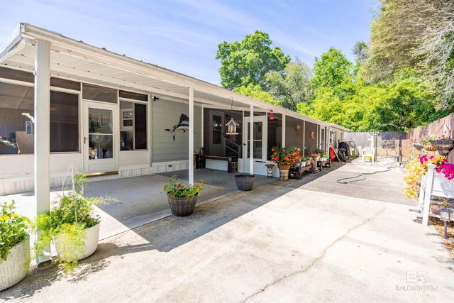 1524 Valencia Drive, Lillian, AL 36549