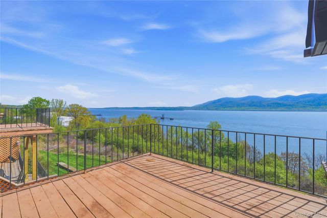 739 Hewitt Lane, New Windsor, NY 12553