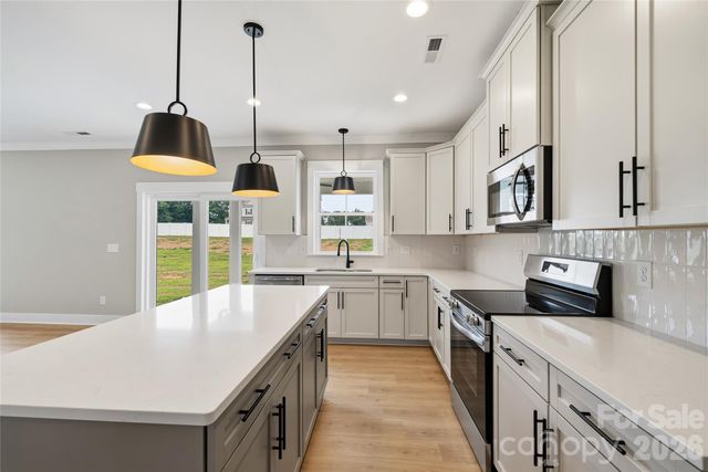 11591 Valley Oaks Lane, Stanfield, NC 28163
