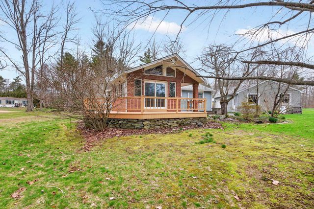 405 N River Road, Epping, NH 03042
