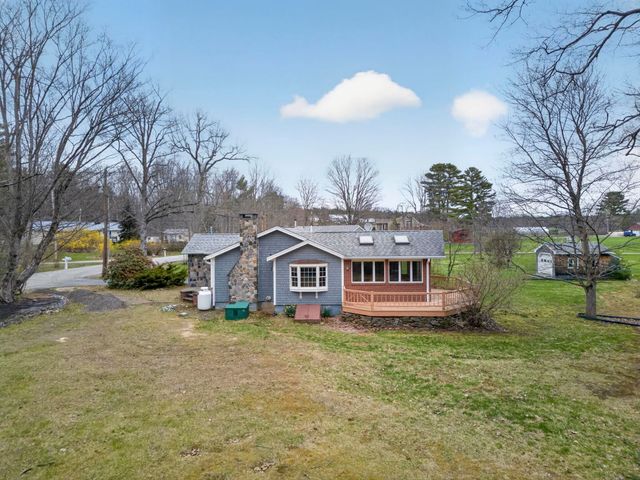 405 N River Road, Epping, NH 03042