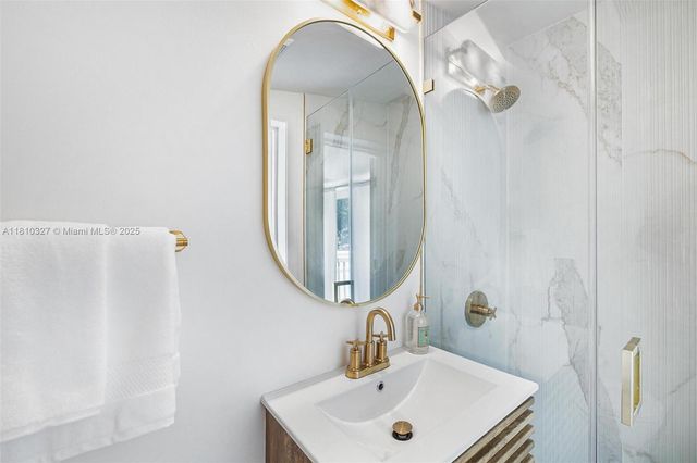 12325 NE 11th Pl, North Miami, FL 33161