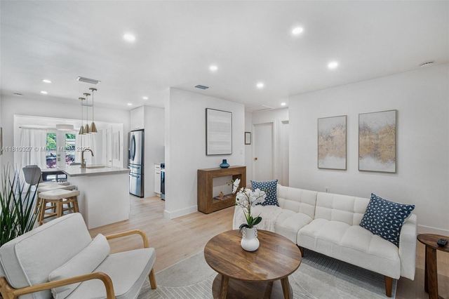 12325 NE 11th Pl, North Miami, FL 33161