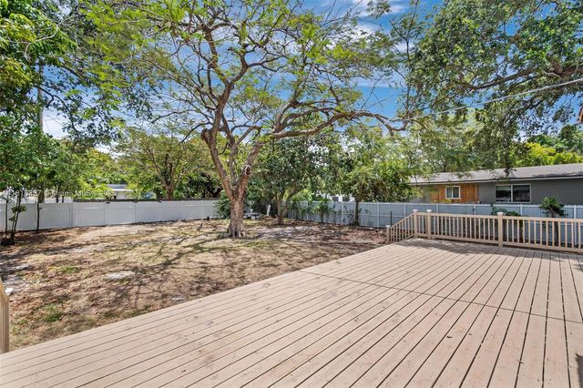 12325 NE 11th Pl, North Miami, FL 33161