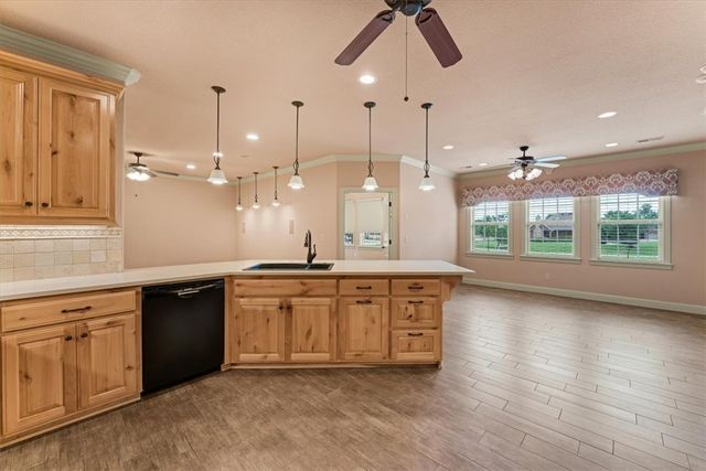 5687 Schio Avenue, Springdale, AR 72762