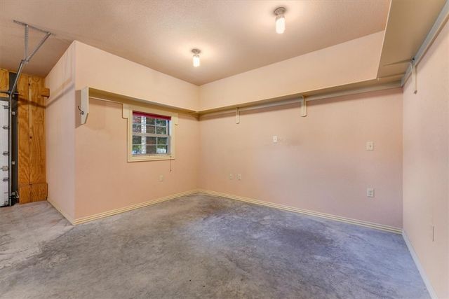 5687 Schio Avenue, Springdale, AR 72762