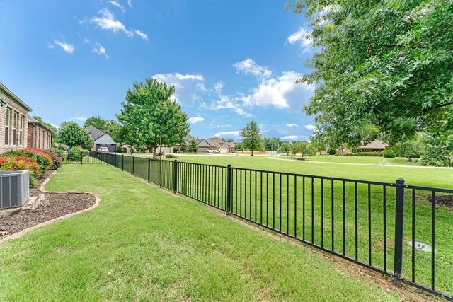 5687 Schio Avenue, Springdale, AR 72762