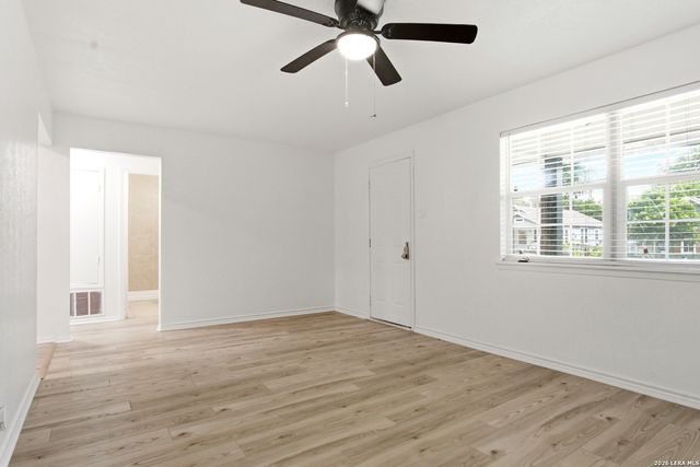 204 Big Foot, San Antonio, TX 78204