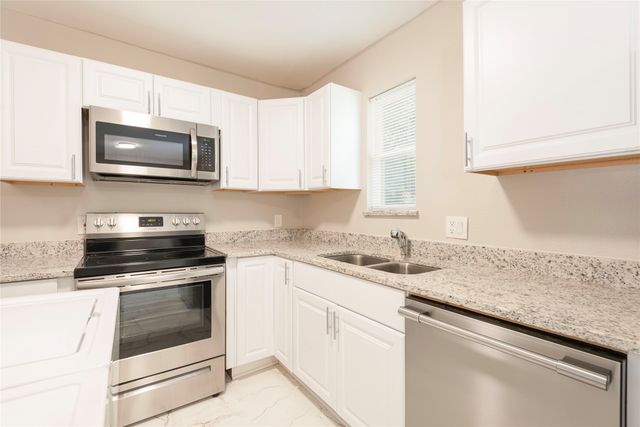507 Oak Street, Princeton, TX 75407