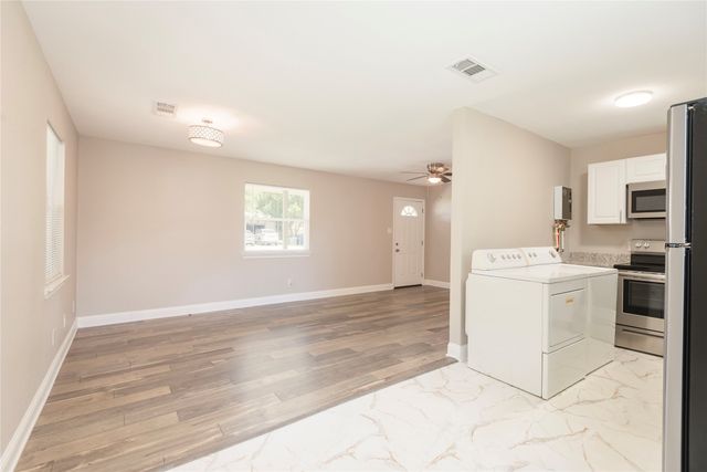 507 Oak Street, Princeton, TX 75407