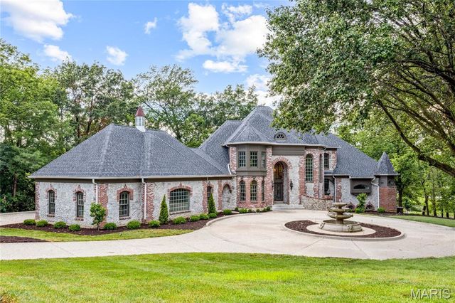 497 Rosslare Drive, Weldon Spring, MO 63304