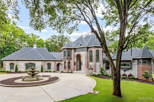 497 Rosslare Drive, Weldon Spring, MO 63304