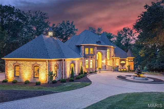 497 Rosslare Drive, Weldon Spring, MO 63304