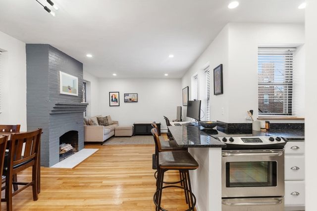 43 Anderson St 2, Boston, MA 02114