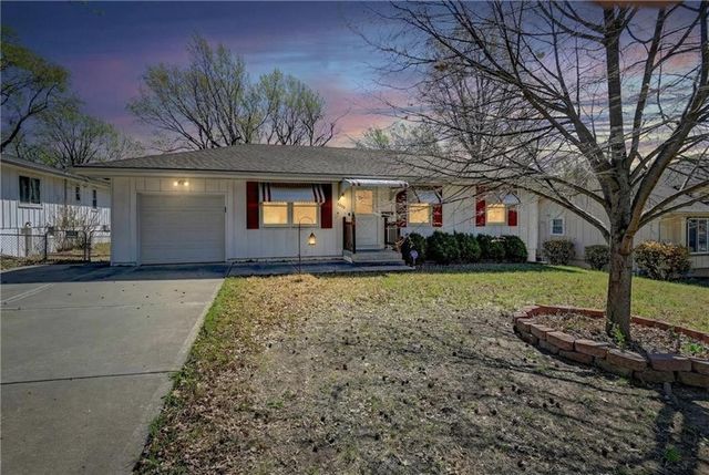 11003 Herrick Avenue, Kansas City, MO 64134