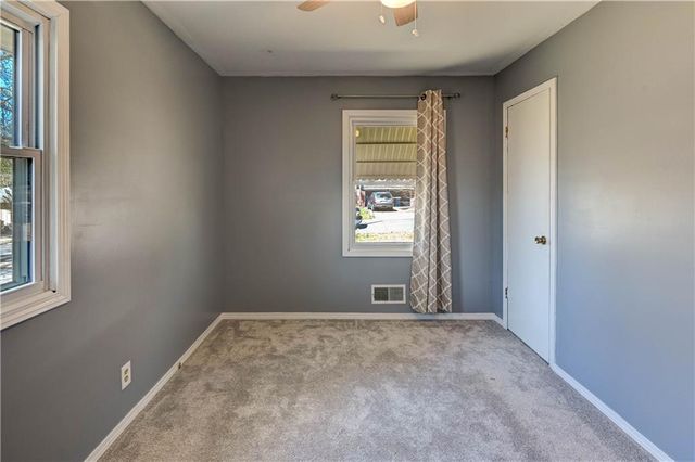 11003 Herrick Avenue, Kansas City, MO 64134