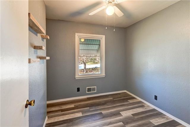 11003 Herrick Avenue, Kansas City, MO 64134