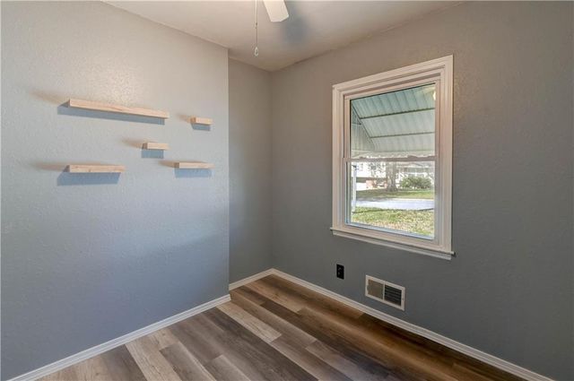 11003 Herrick Avenue, Kansas City, MO 64134