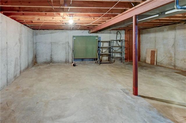 11003 Herrick Avenue, Kansas City, MO 64134