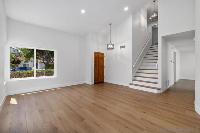 12975 AMARANTH STREET, San Diego, CA 92129