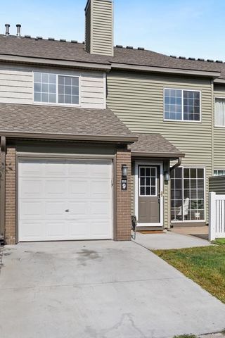9925 Russell Avenue N 9, Brooklyn Park, MN 55444