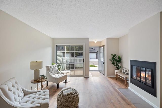 9925 Russell Avenue N 9, Brooklyn Park, MN 55444