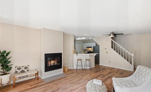 9925 Russell Avenue N 9, Brooklyn Park, MN 55444