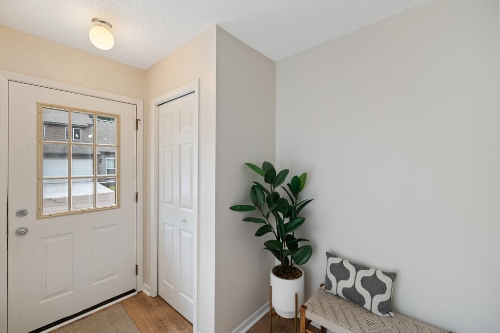 9925 Russell Avenue N 9, Brooklyn Park, MN 55444 — photo 3
