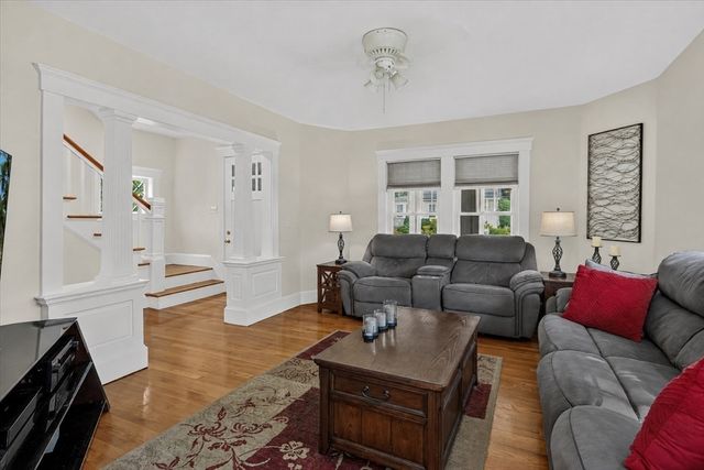 28 Twombley Ave, Billerica, MA 01862