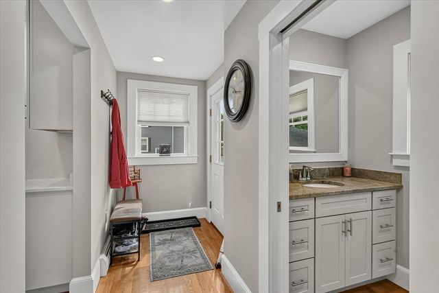28 Twombley Ave, Billerica, MA 01862