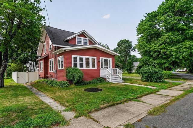 28 Twombley Ave, Billerica, MA 01862