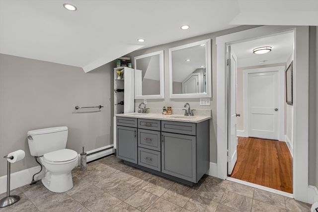 28 Twombley Ave, Billerica, MA 01862