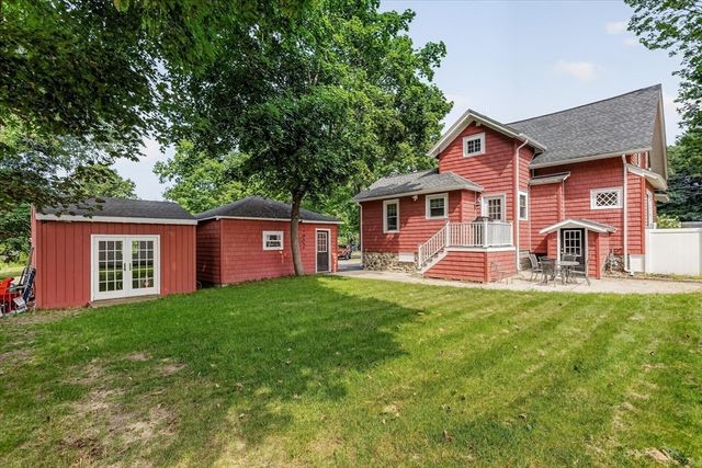 28 Twombley Ave, Billerica, MA 01862