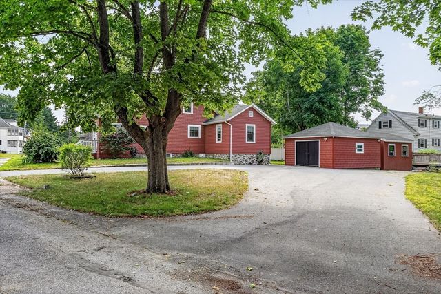 28 Twombley Ave, Billerica, MA 01862
