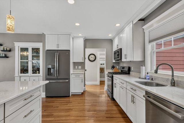 28 Twombley Ave, Billerica, MA 01862