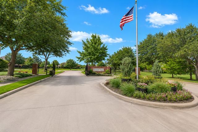5833 Crescent Lane, Colleyville, TX 76034