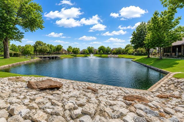 5833 Crescent Lane, Colleyville, TX 76034