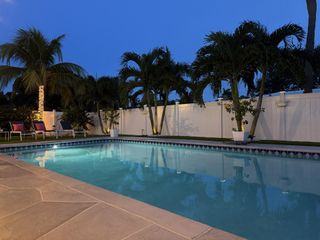 682 W Camino Real, Boca Raton, FL 33486