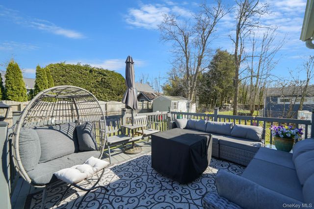 9 Southern Boulevard, East Patchogue, NY 11772