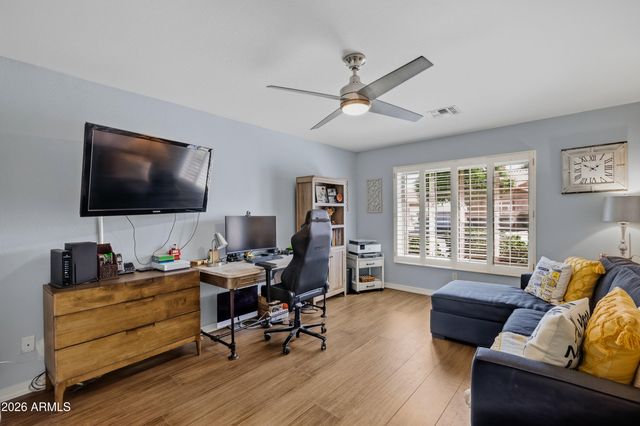 5548 E CAMPO BELLO Drive, Scottsdale, AZ 85254