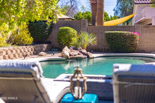 5548 E CAMPO BELLO Drive, Scottsdale, AZ 85254