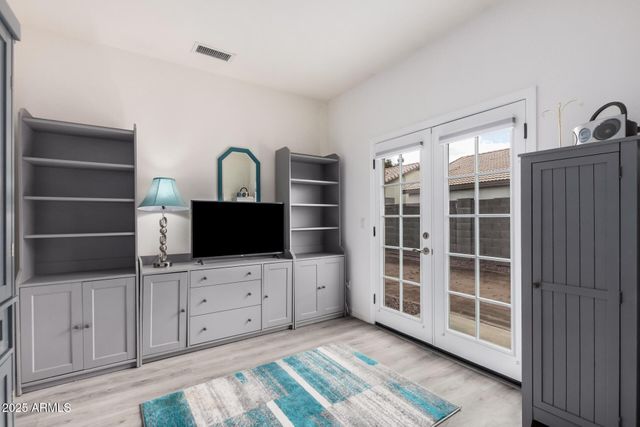 1773 E CONSTITUTION Drive, Chandler, AZ 85225